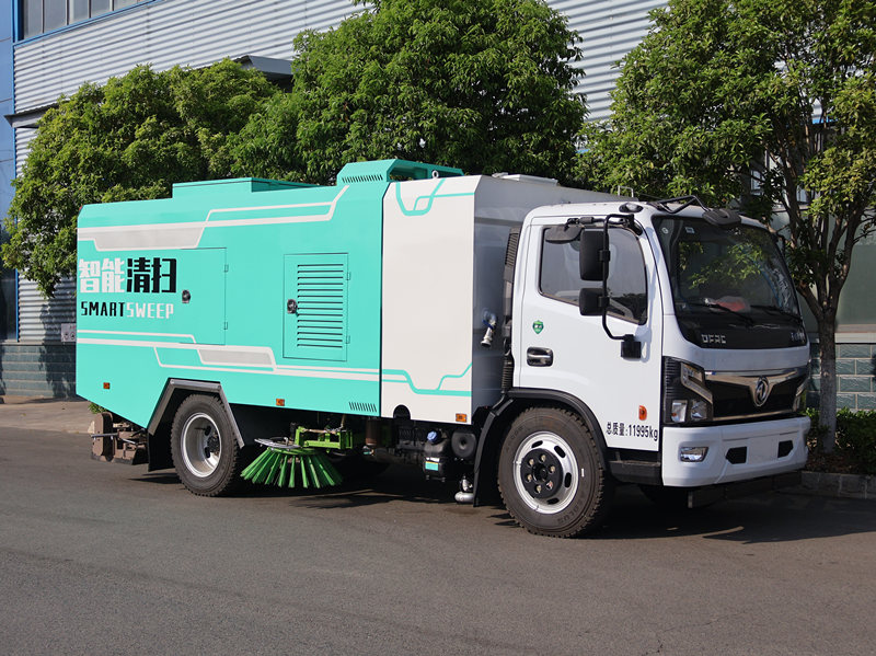 Road Pollution Removal Vehicle / Dry-Wet Vacuum Sweeper